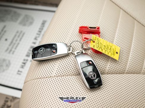 Used 2019 Mercedes-Benz S 560 Sedan image 53