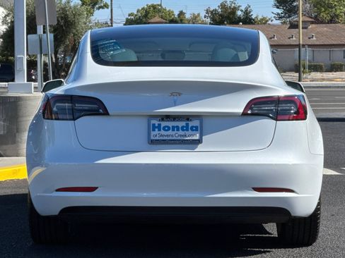 Used 2023 Tesla Model 3 Standard Range RWD image 9
