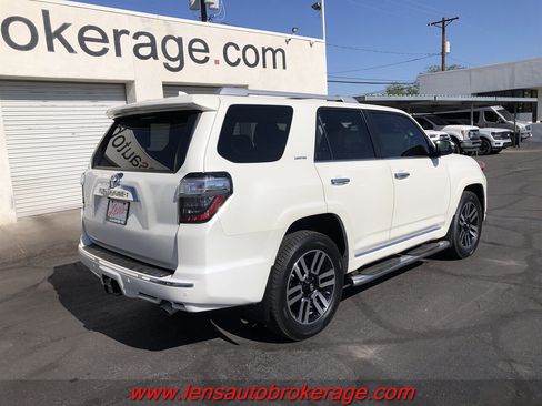 Used 2018 Toyota 4Runner Limited image 7