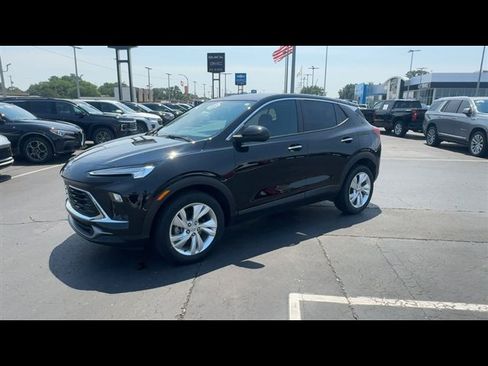 Certified 2024 Buick Encore GX Preferred FWD image 4