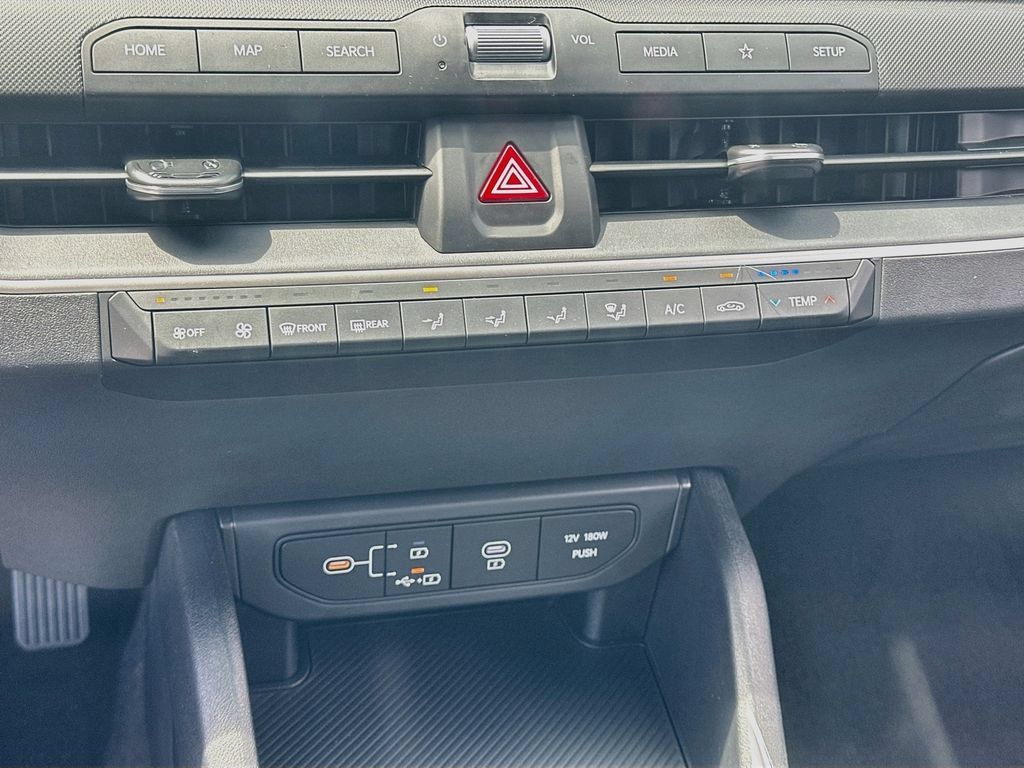 New 2026 Kia K4 FWD image 15