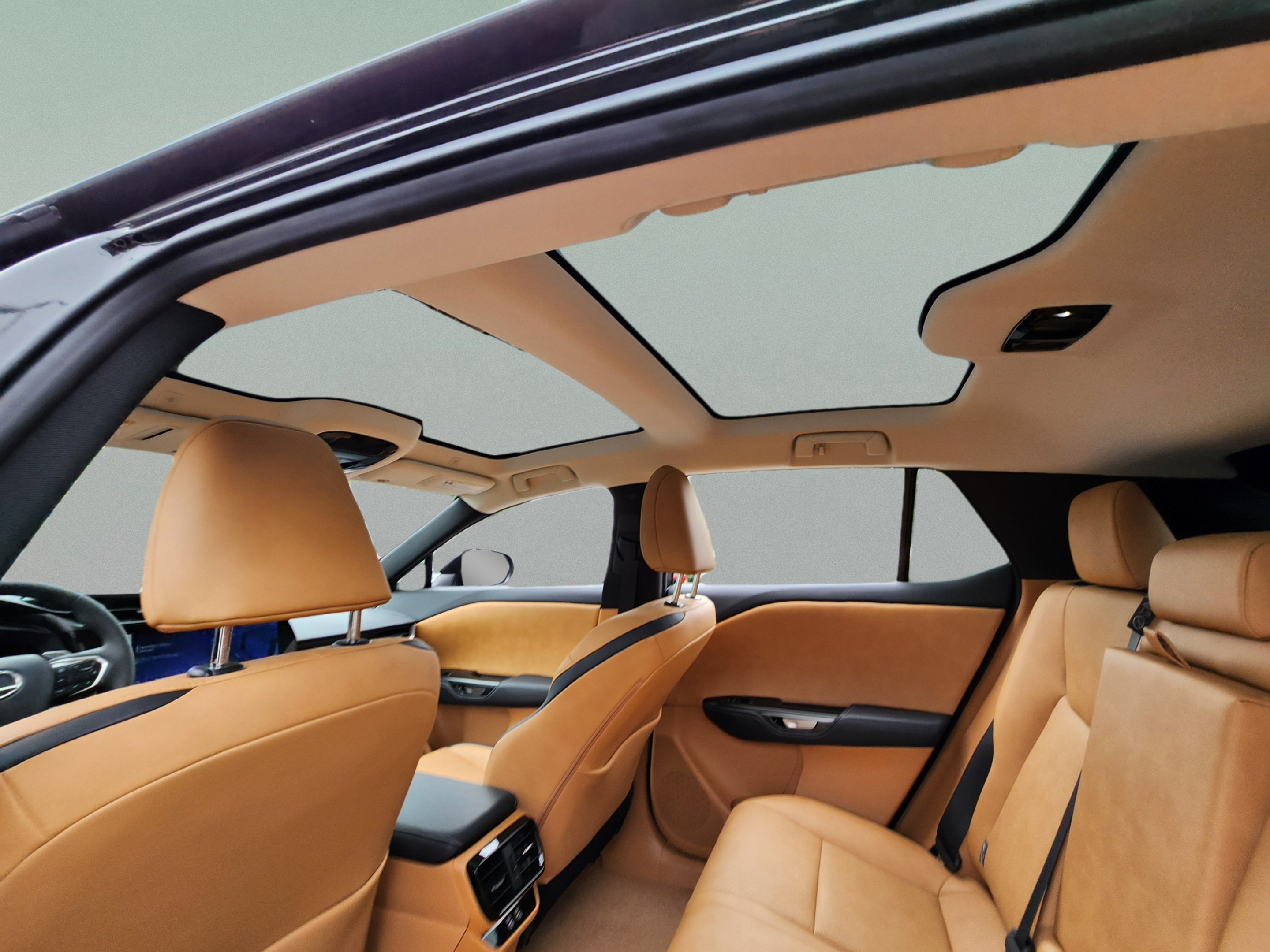 Certified 2024 Lexus RZ 300e Premium w/ Accessory Package (2T) FWD image 26