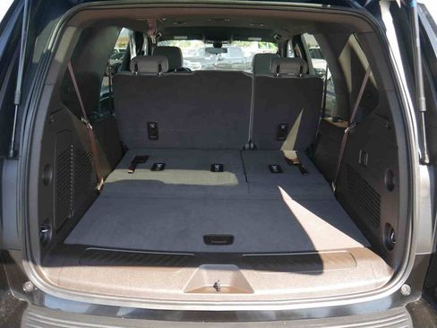 Used 2022 Chevrolet Tahoe LS image 14