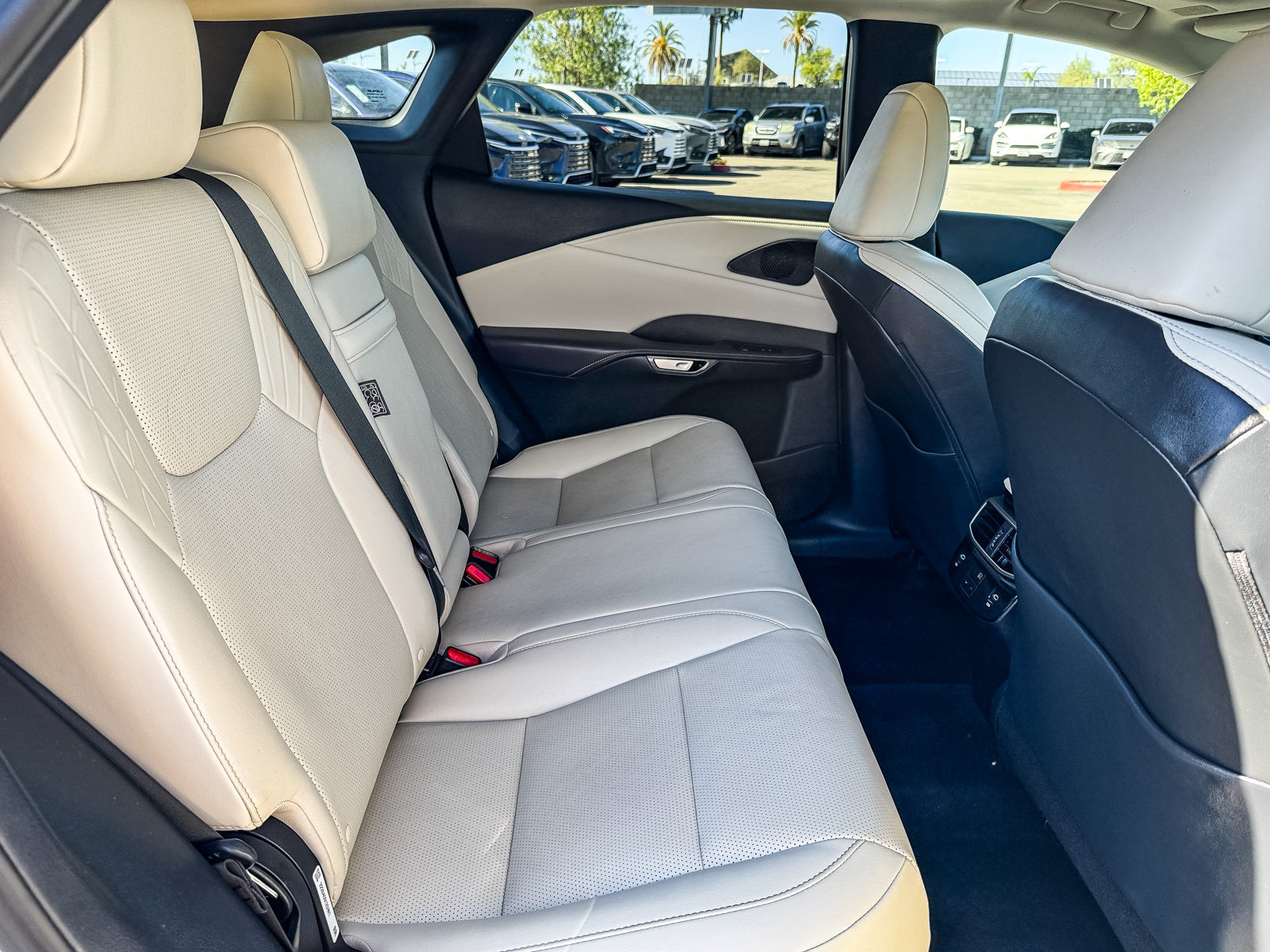 Used 2025 Lexus RX 350 w/ Convenience Package AWD/4WD image 20
