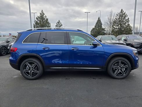 New 2026 Mercedes-Benz GLB 250 4MATIC image 7