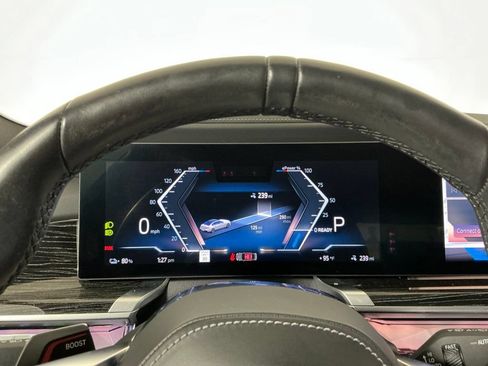 Used 2024 BMW i7 eDrive50 w/ M Sport Package RWD image 10
