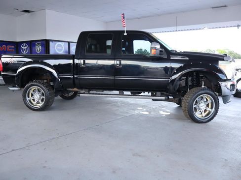 Used 2016 Ford F250 Lariat w/ Chrome Package AWD/4WD image 6