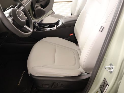 Certified 2026 Hyundai Santa Cruz SEL image 11