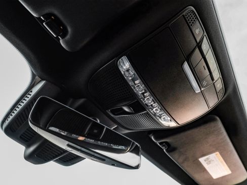 Used 2022 Mercedes-Benz E 350 Sedan image 29