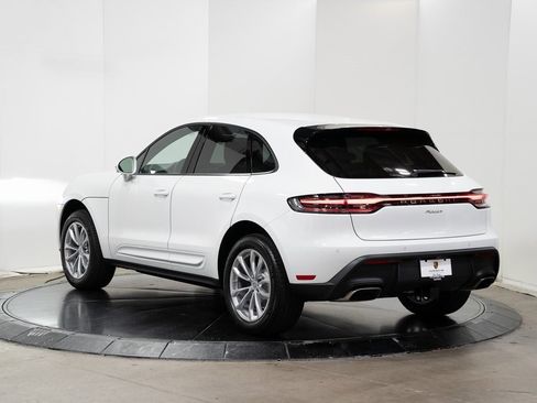 Used 2024 Porsche Macan image 5