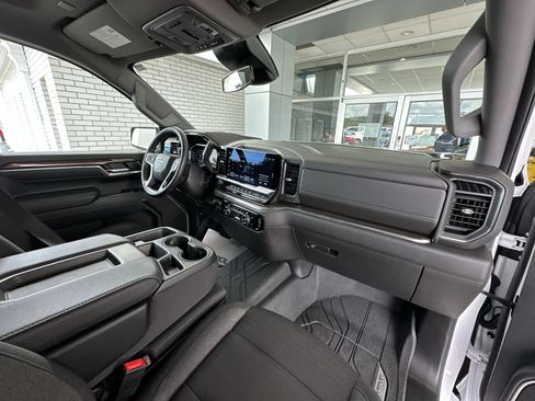Used 2024 Chevrolet Silverado 1500 LT w/ Safety Package RWD image 28