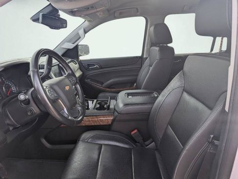 Used 2020 Chevrolet Tahoe Premier AWD/4WD image 9