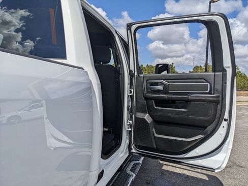 Used 2026 RAM 2500 Big Horn AWD/4WD image 59