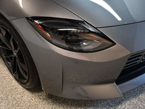 Used 2024 Nissan Z Performance w/ Floor Mat Package RWD image 11