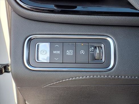 New 2025 Buick Enclave Sport Touring w/ Super Cruise Package image 19