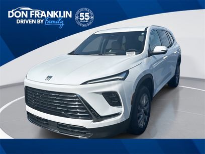 New 2026 Buick Enclave Preferred w/ LPO, Floor Liner Package