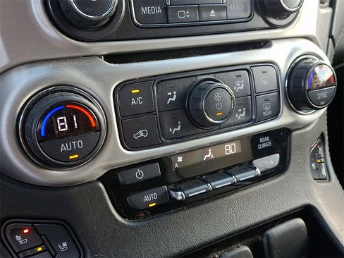 Certified 2018 GMC Yukon XL SLT image 15