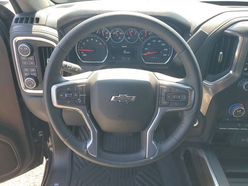 Used 2022 Chevrolet Silverado 1500 RST AWD/4WD image 11
