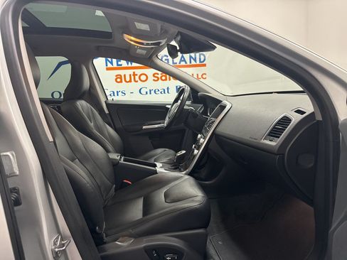 Used 2015 Volvo XC60 T5 AWD/4WD image 21
