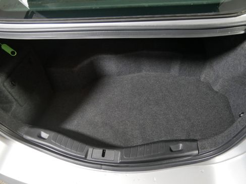 Used 2018 Ford Fusion S image 18