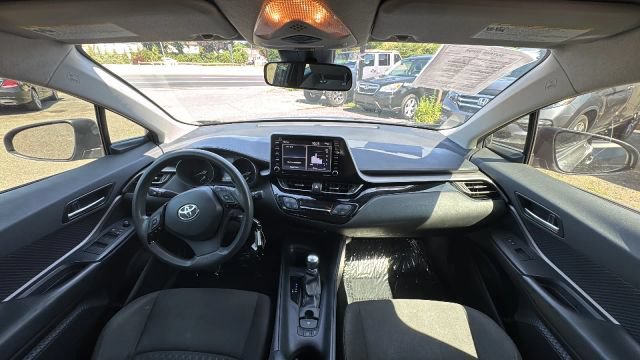 Used 2021 Toyota C-HR LE FWD image 21