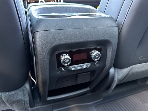 New 2026 GMC Acadia Elevation w/ Black Edition AWD/4WD image 7