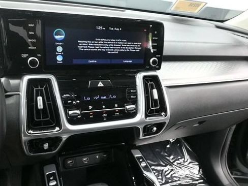 Used 2021 Kia Sorento SX FWD image 19