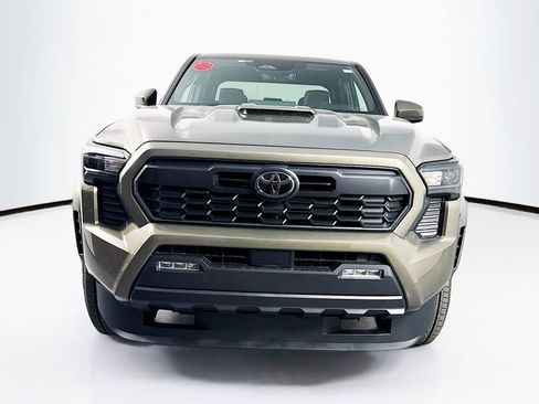 New 2026 Toyota Tacoma TRD Sport image 2