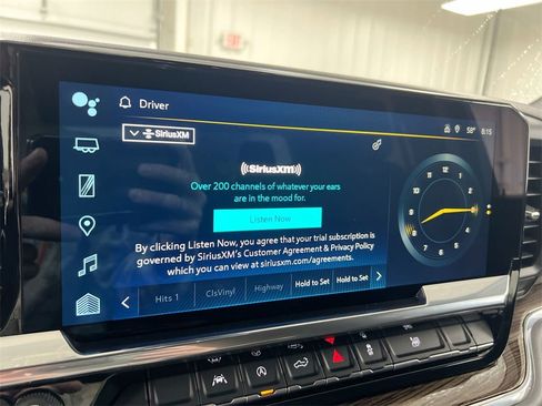 Used 2025 Chevrolet Silverado 1500 LT image 13