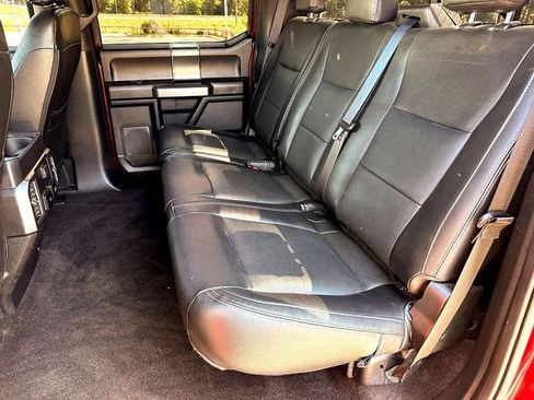 Used 2019 Ford F150 XLT w/ Equipment Group 302A Luxury AWD/4WD image 18