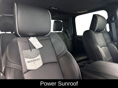 New 2025 RAM 2500 Limited image 8