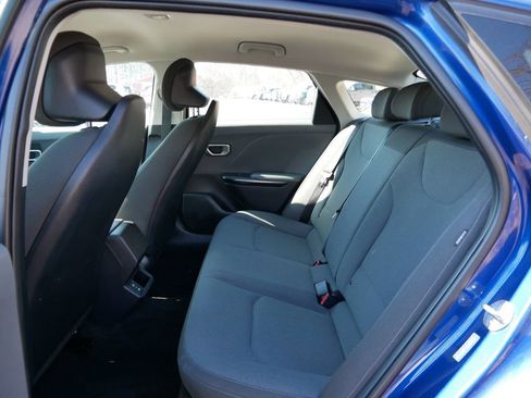 Used 2025 Kia K4 FWD image 11
