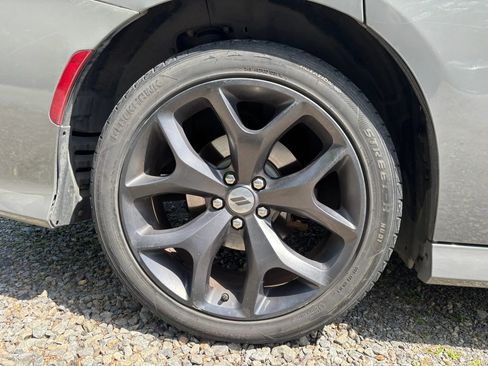 Used 2019 Dodge Charger GT RWD image 7