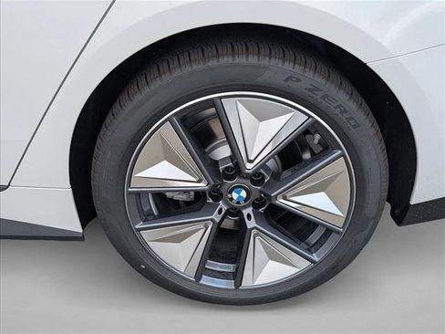 New 2026 BMW i4 xDrive40i w/ Premium Package AWD/4WD image 11
