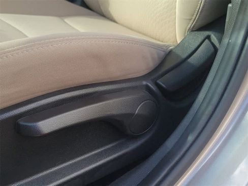 Used 2014 Hyundai Elantra SE w/ Option Group 02 image 21