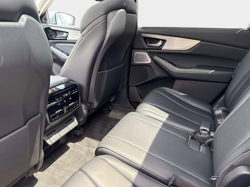 Used 2025 Acura MDX FWD w/ Technology Package image 14