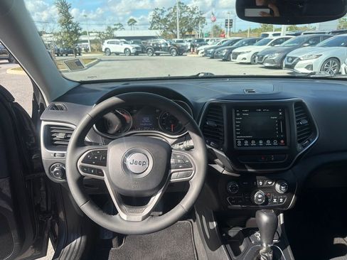 Used 2022 Jeep Cherokee Latitude Lux image 27