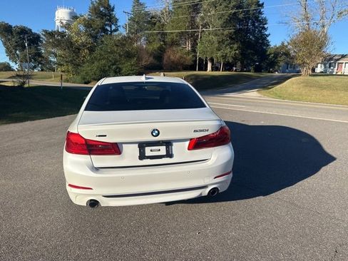 Used 2018 BMW 530i xDrive image 8
