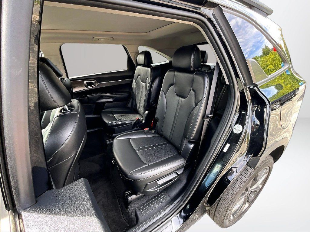 Used 2023 Kia Sorento X-Line EX AWD/4WD image 27