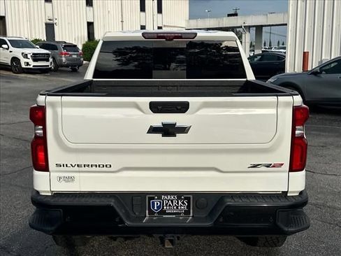 Certified 2023 Chevrolet Silverado 1500 ZR2 w/ Technology Package AWD/4WD image 10
