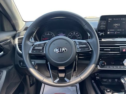 Used 2021 Kia Seltos EX AWD/4WD image 16