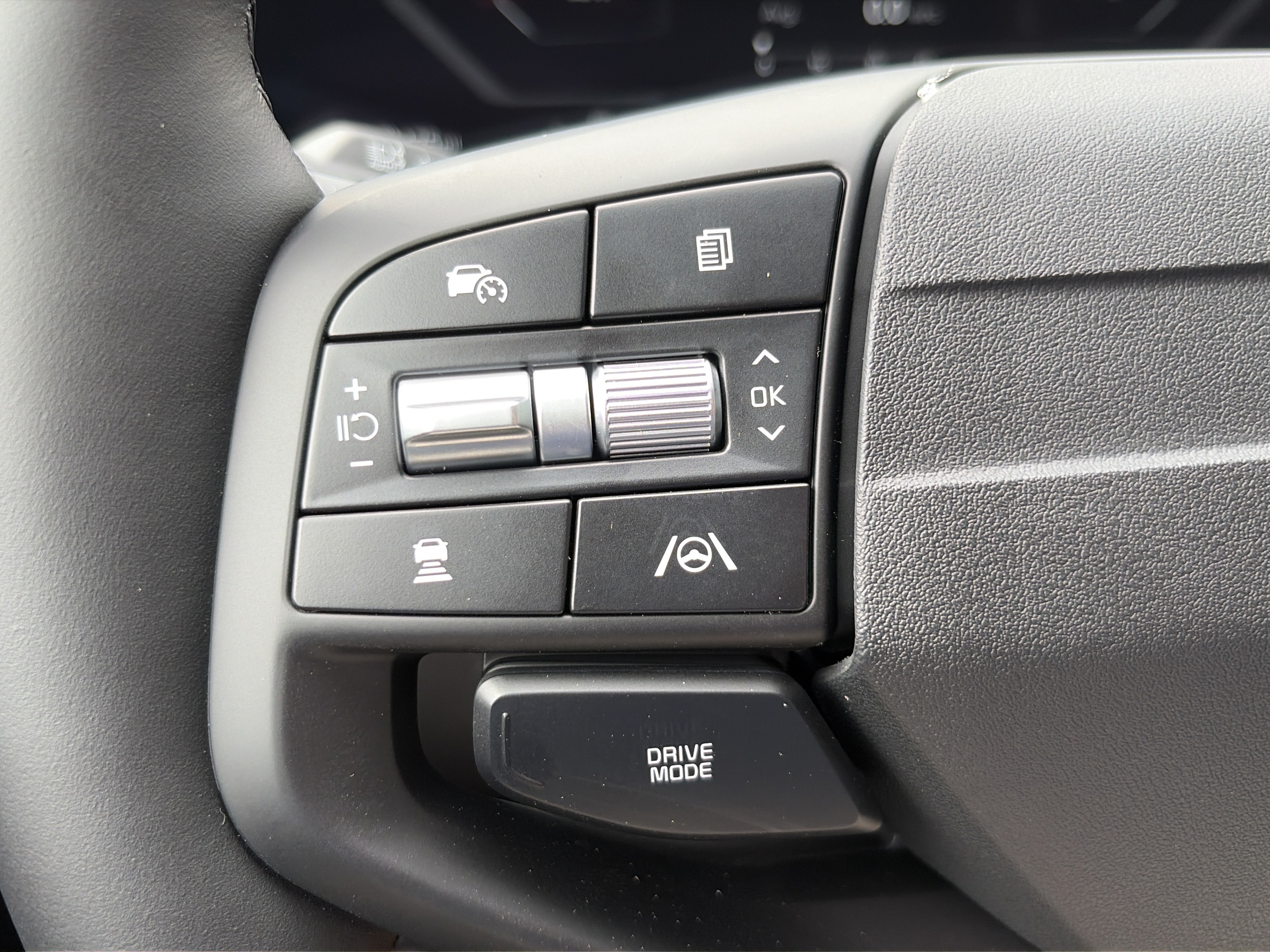 New 2026 Kia Sportage SX FWD image 26
