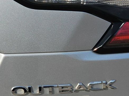 Used 2020 Subaru Outback Premium AWD/4WD image 24