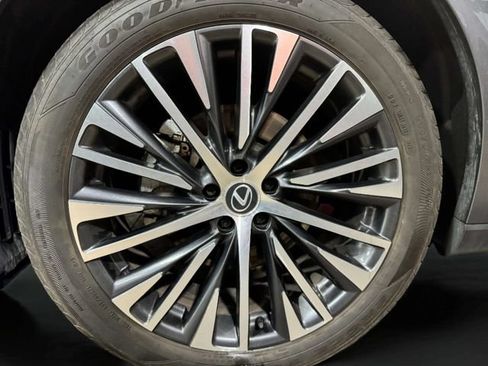 Used 2023 Lexus RX 350 Premium Plus w/ Accessory Package AWD/4WD image 35