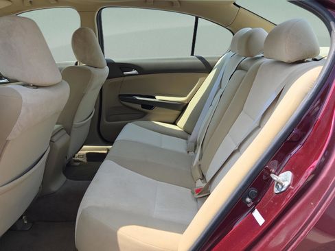 Used 2010 Honda Accord LX image 12