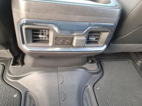 Used 2022 GMC Sierra 1500 Denali w/ Driver Alert Package II image 10