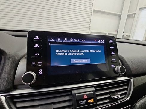 Used 2020 Honda Accord Sport image 15