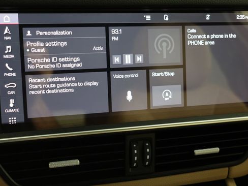 Used 2021 Porsche Cayenne AWD/4WD image 53