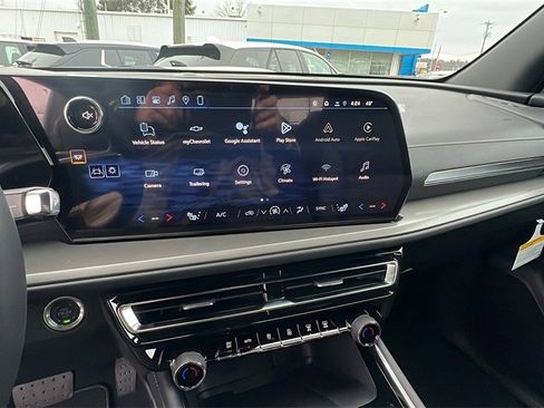 New 2026 Chevrolet Traverse LT image 24