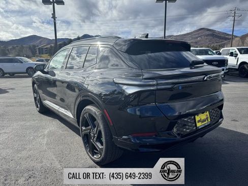 New 2026 Chevrolet Equinox EV RS image 6